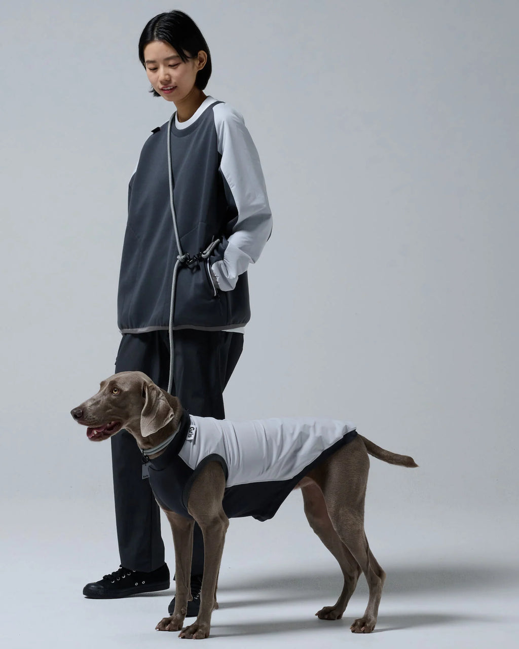 THE SHOULDER LEASH